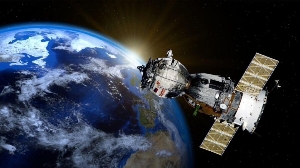 Sfida per internet da satellite Oneweb contro Musk e i nuovi competitor cinesi